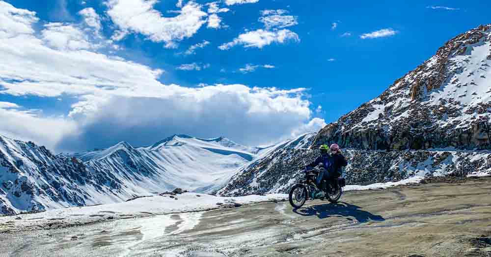 Voyage à moto au Ladakh – Aventure Himalaya inoubliable